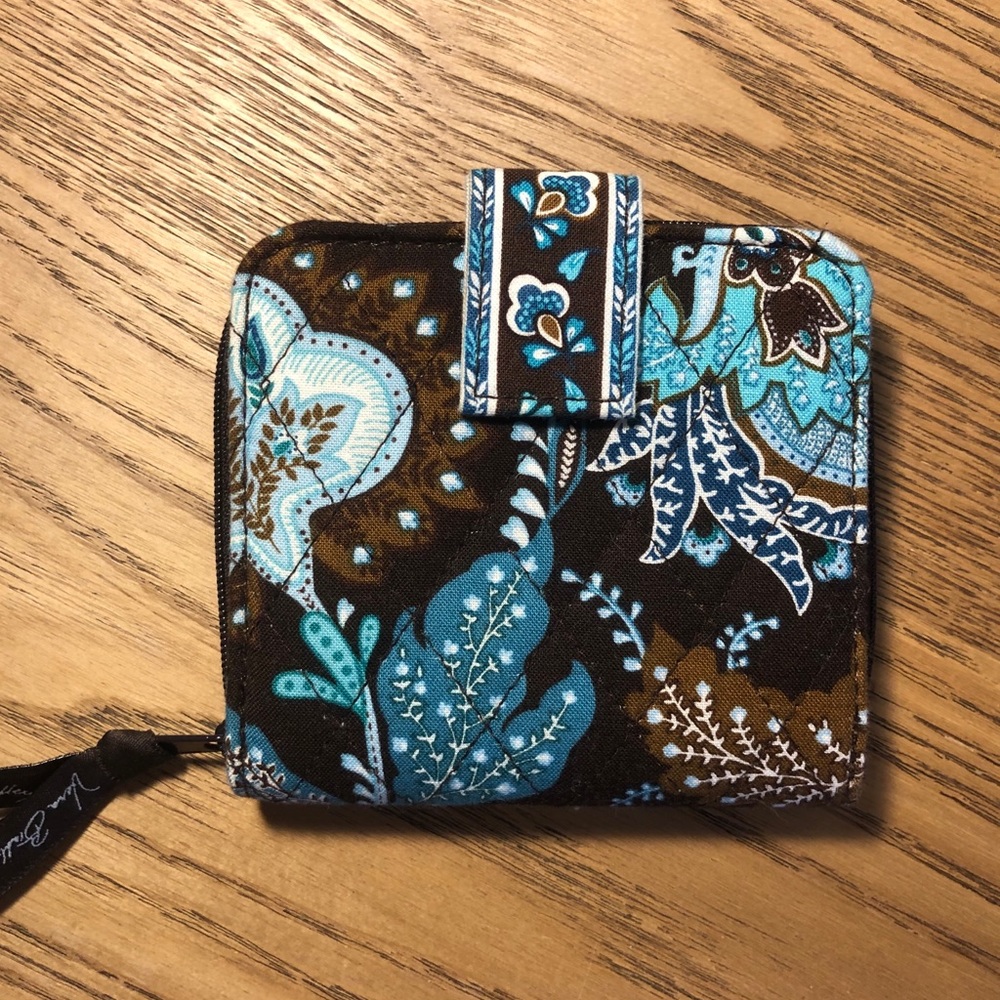 Blue & Purple Vera Bradley Wallet!